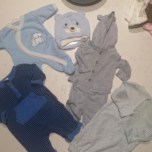 Newborn bundle - Picture 2 of 8